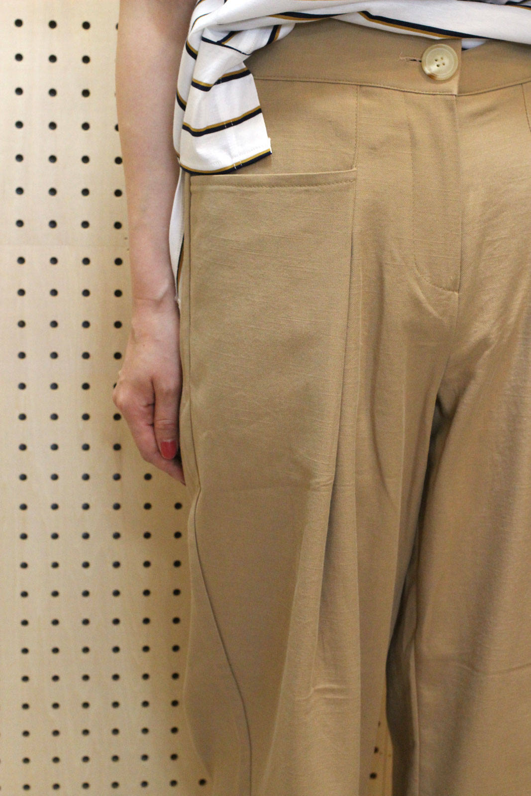 Days - ブッシュポケットタックワイドパンツ ベージュ | ravii ONLINE